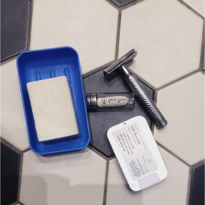 A selection of plastic-free shower items